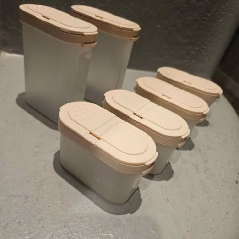 Vintage Tupperware Modular Mates Spice Shaker Containers Pink Set of 6 - Picture 2 of 8